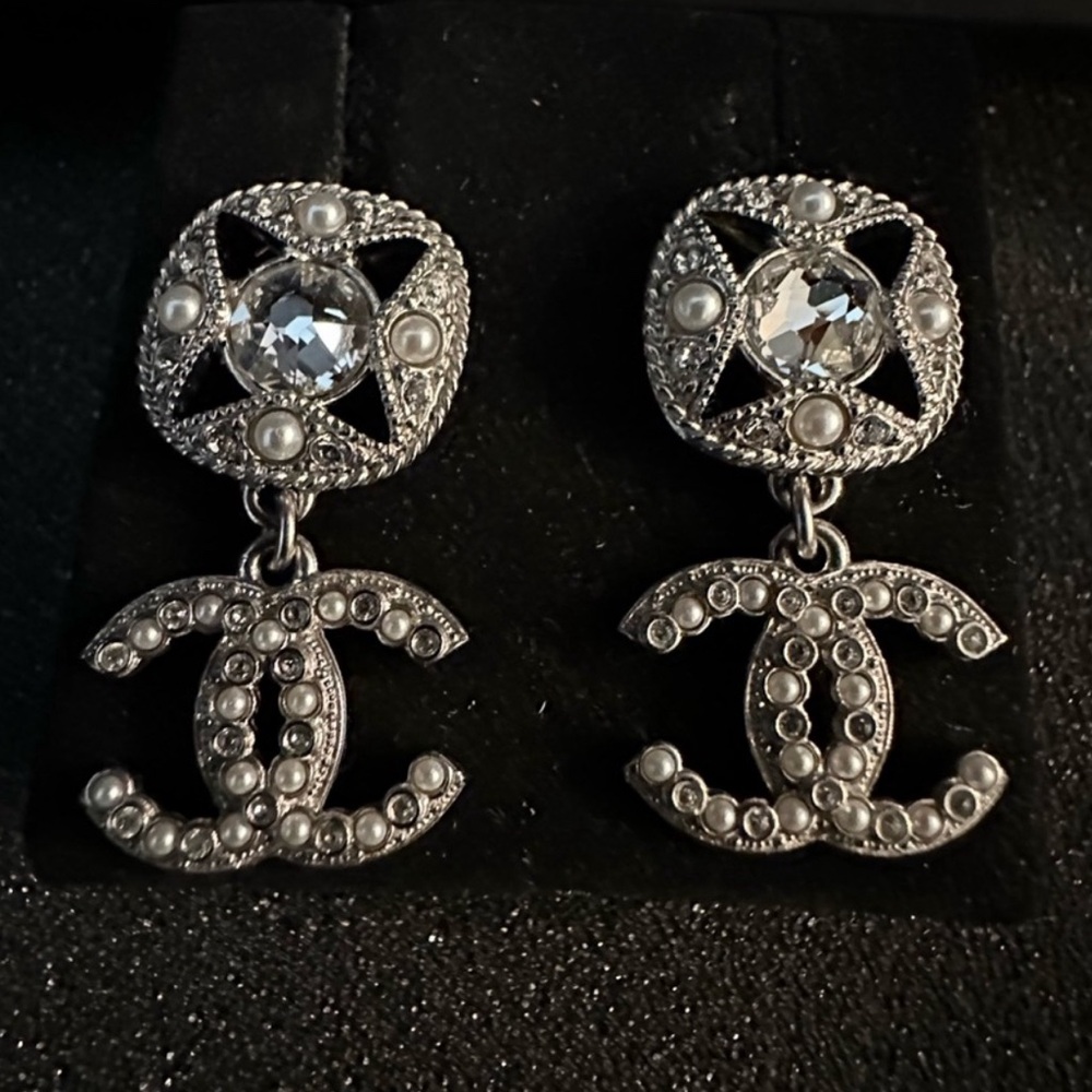 CHANEL Silver Earrings with Iconic CC Logo